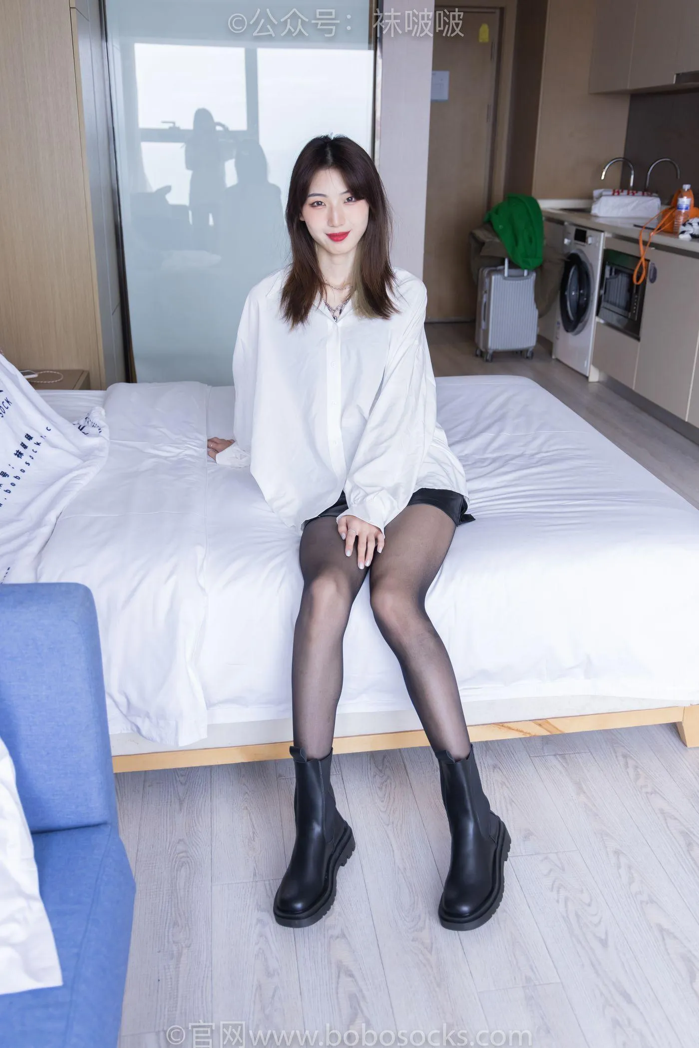 [BoBoSocks袜啵啵]NO.046 枫枫-短靴、黑丝 [135P]插图